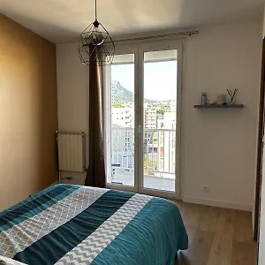 https://bel-appartement-83000.fr-provencehotel.com